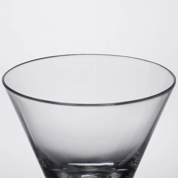 Thunder Group PLTHCG008C 8 Oz. Plastic Cocktail Glass 4 Thunder Group PLTHCG008C 8 Oz. Plastic Cocktail Glass - Image 4