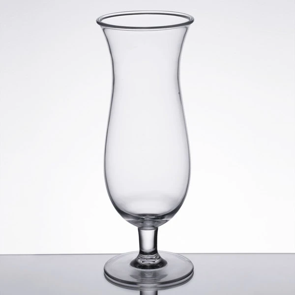 Thunder Group PLTHHC024C 24 Oz. Plastic Hurricane Glass 3 Thunder Group PLTHHC024C 24 Oz. Plastic Hurricane Glass - Image 3