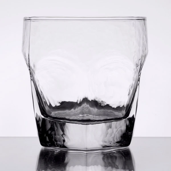 Libbey 2485 Chivalry 10 Oz. Rocks / Old Fashioned Glass - 36/Case 2 Libbey 2485 Chivalry 10 Oz. Rocks / Old Fashioned Glass - 36/Case - Image 2