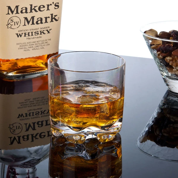 Thunder Group PLTHRG008C 8.5 Oz. Plastic Heavy Base Classic Rocks / Old Fashioned Glass 1 Thunder Group PLTHRG008C 8.5 Oz. Plastic Heavy Base Classic Rocks / Old Fashioned Glass