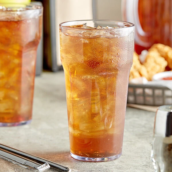 Choice 20 Oz. Clear SAN Plastic Paneled Tumbler - 12/Pack 1 Choice 20 Oz. Clear SAN Plastic Paneled Tumbler - 12/Pack