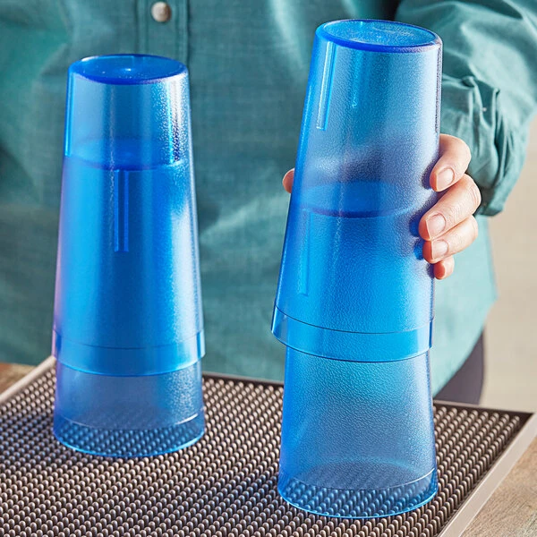 Choice 20 Oz. Blue SAN Plastic Pebbled Tumbler - 12/Pack 3 Choice 20 Oz. Blue SAN Plastic Pebbled Tumbler - 12/Pack - Image 3