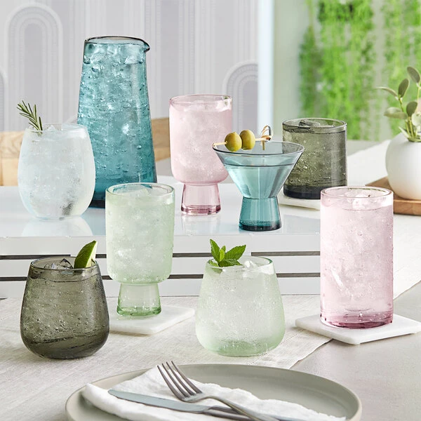 Acopa Pangea 10 Oz. Mauve Rocks / Old Fashioned Glass - 12/Case 4 Acopa Pangea 10 Oz. Mauve Rocks / Old Fashioned Glass - 12/Case - Image 4